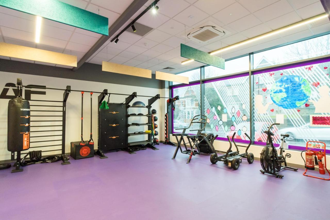 Luxe Apartments, The Moorwell, Parking, Gym - 10Mins Cardiff City Ctr מראה חיצוני תמונה