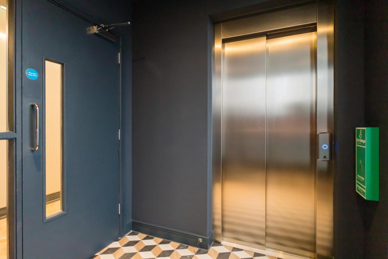 Luxe Apartments, The Moorwell, Parking, Gym - 10Mins Cardiff City Ctr מראה חיצוני תמונה