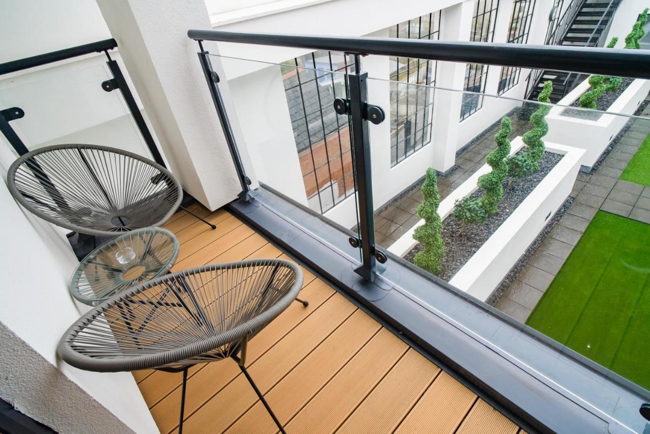 Luxe Apartments, The Moorwell, Parking, Gym - 10Mins Cardiff City Ctr מראה חיצוני תמונה