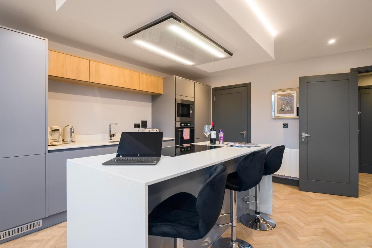 Luxe Apartments, The Moorwell, Parking, Gym - 10Mins Cardiff City Ctr מראה חיצוני תמונה