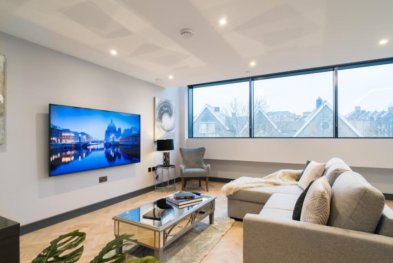 Luxe Apartments, The Moorwell, Parking, Gym - 10Mins Cardiff City Ctr מראה חיצוני תמונה