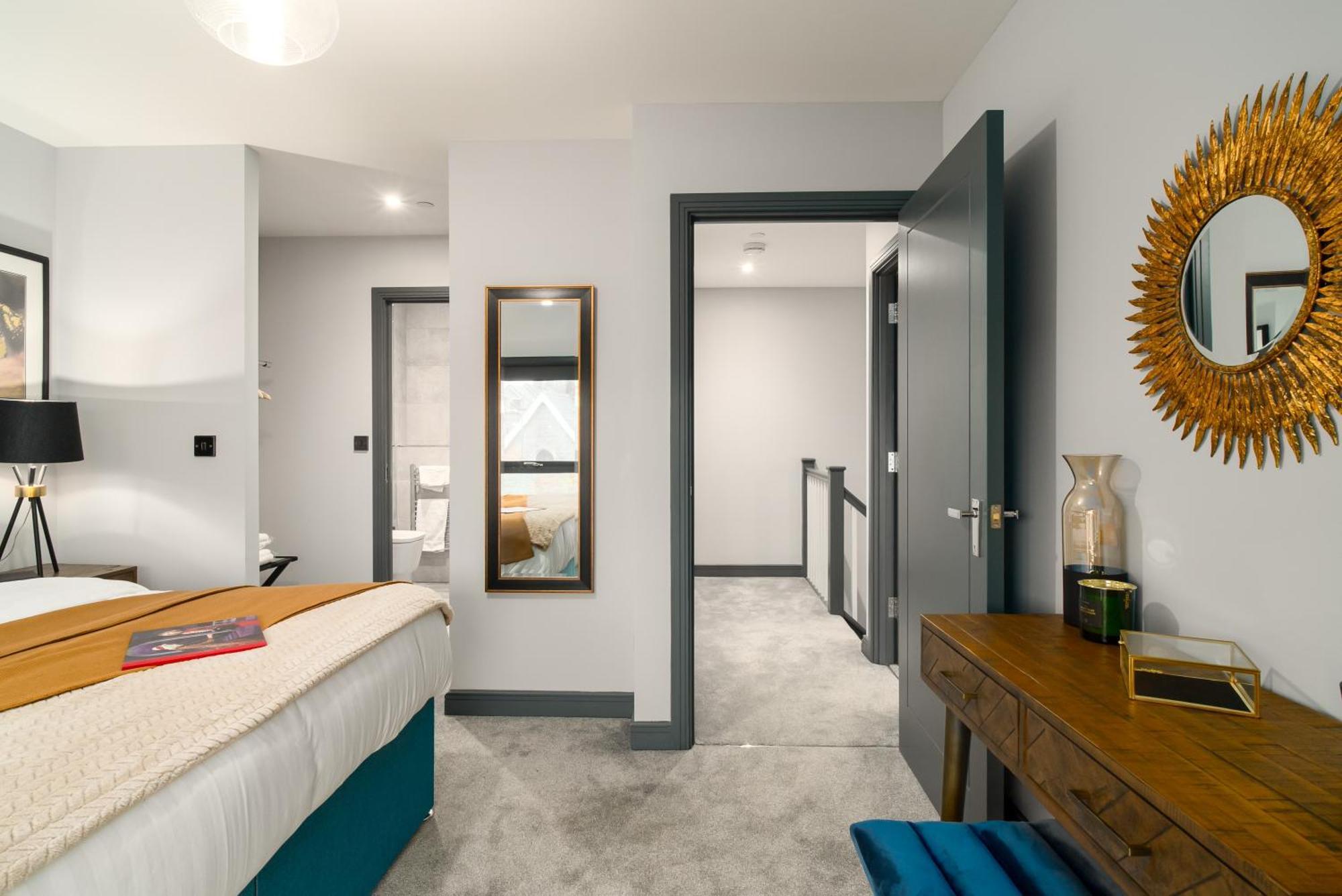 Luxe Apartments, The Moorwell, Parking, Gym - 10Mins Cardiff City Ctr חדר תמונה