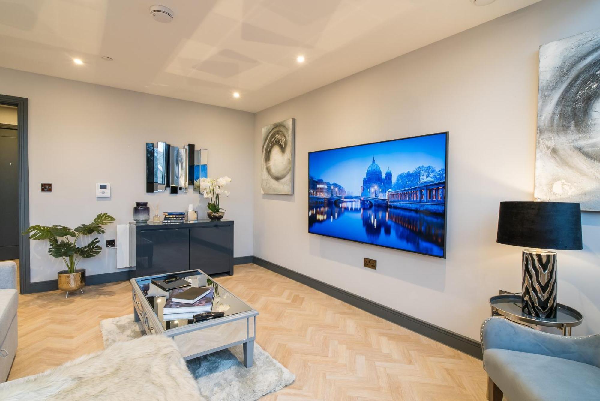 Luxe Apartments, The Moorwell, Parking, Gym - 10Mins Cardiff City Ctr חדר תמונה
