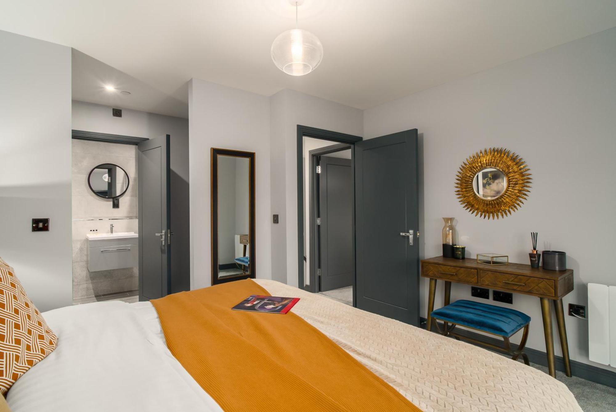 Luxe Apartments, The Moorwell, Parking, Gym - 10Mins Cardiff City Ctr חדר תמונה